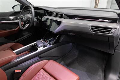2023 Audi e-tron S Prestige quattro   - Photo 13 - Concord, CA 94520