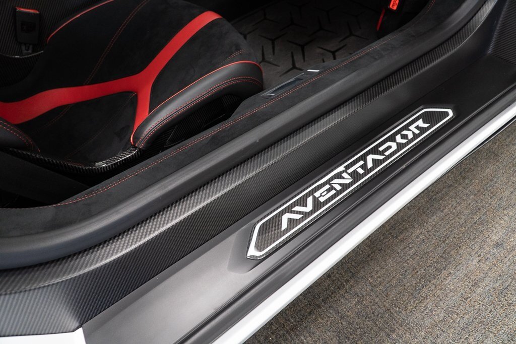 2016 Lamborghini Aventador LP750-4 SuperVeloce - Photo 25 - Concord, CA 94520