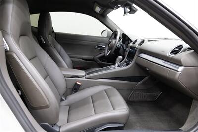 2019 Porsche 718 Cayman   - Photo 13 - Concord, CA 94520
