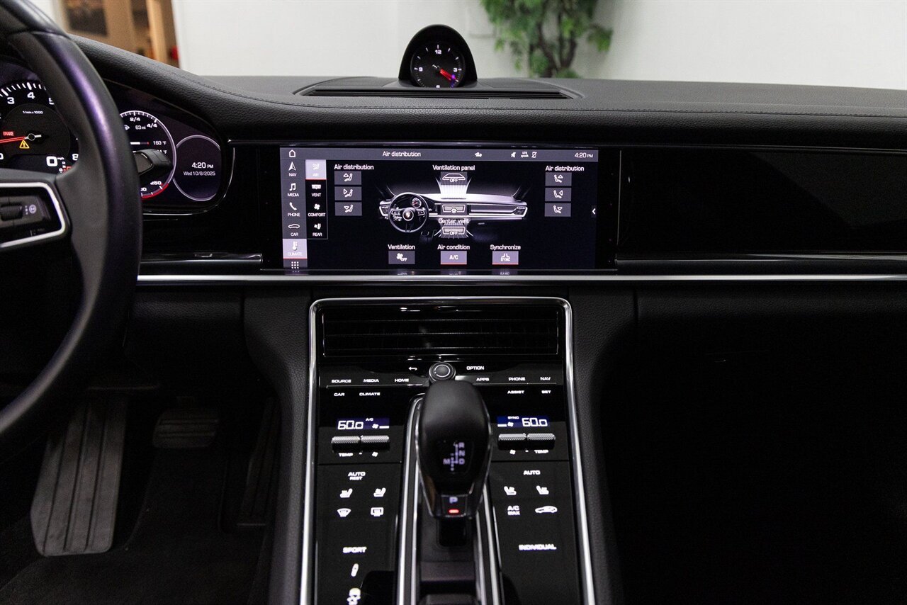 2021 Porsche Panamera - Photo 18 - Concord, CA 94520