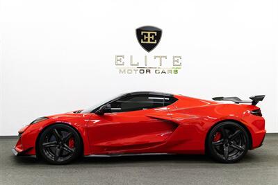 2023 Chevrolet Corvette Z06 3LZ   - Photo 2 - Concord, CA 94520