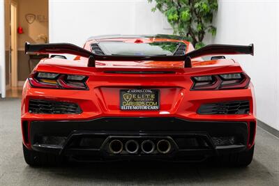 2023 Chevrolet Corvette Z06 3LZ   - Photo 4 - Concord, CA 94520