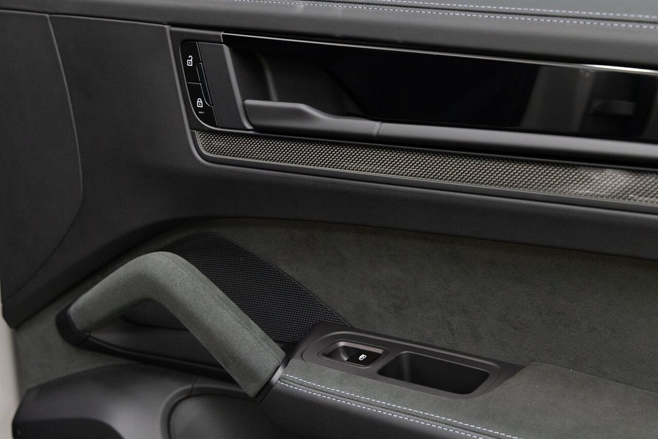 2024 Porsche Cayenne Turbo GT - Photo 20 - Concord, CA 94520