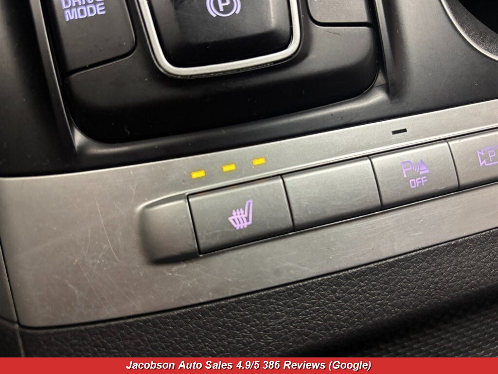 2024 Kia Carnival LX - Photo 27 - Oshkosh, WI 54901