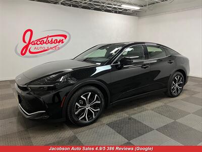 2024 Toyota Crown XLE AWD Sedan