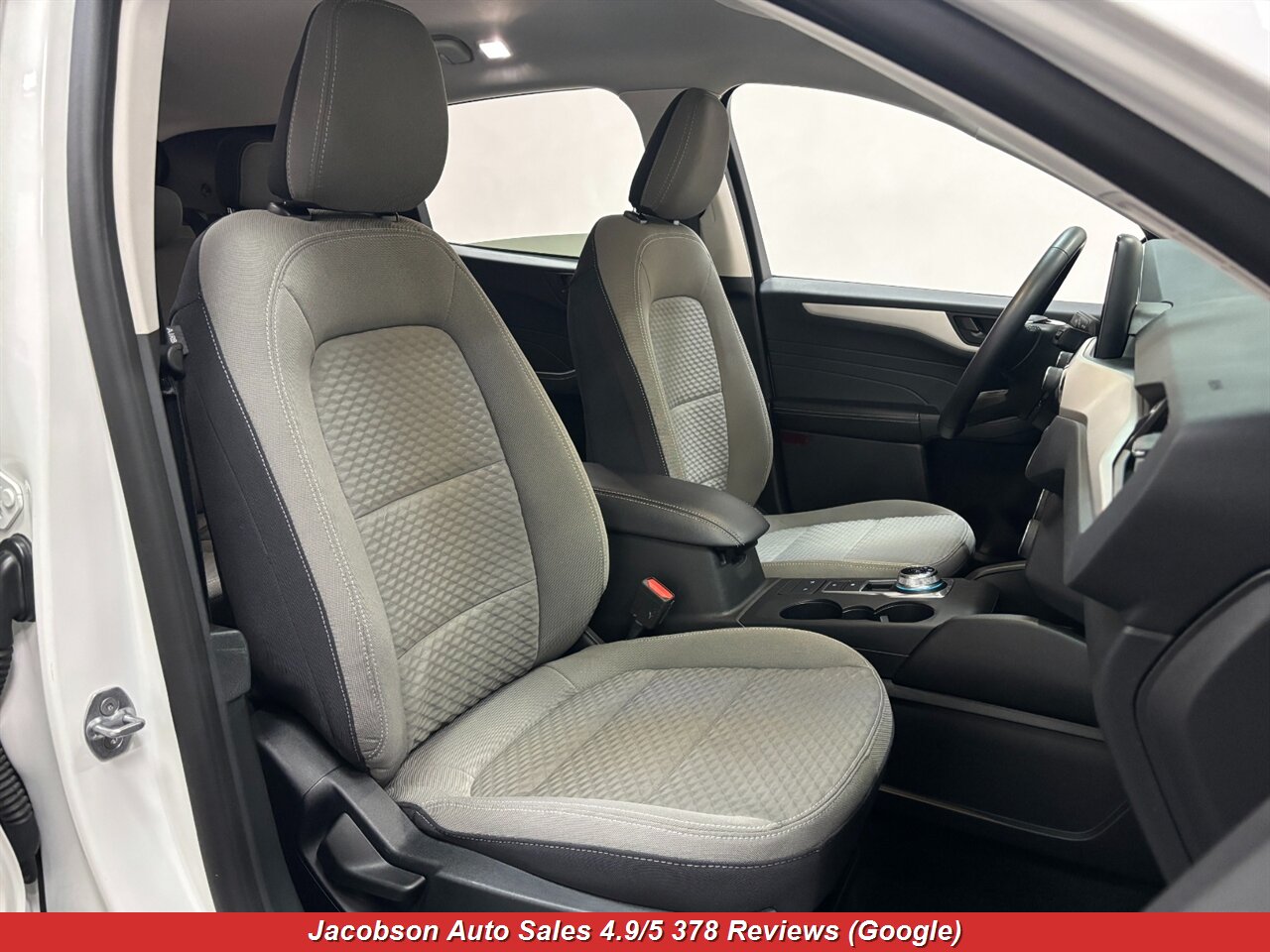 2022 Ford Escape SE AWD - Photo 40 - Oshkosh, WI 54901