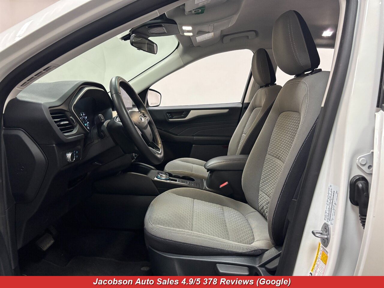 2022 Ford Escape SE AWD - Photo 33 - Oshkosh, WI 54901