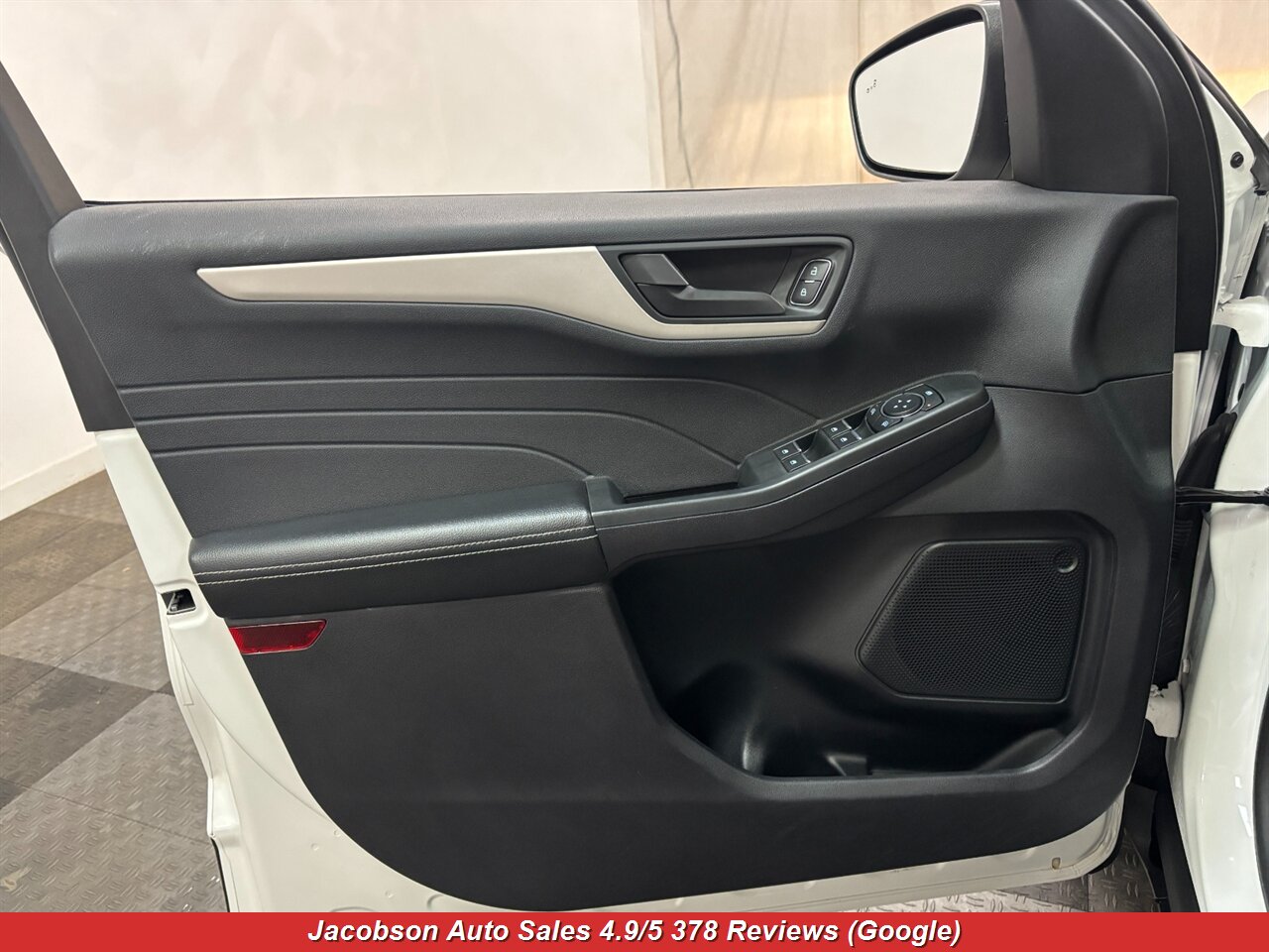 2022 Ford Escape SE AWD - Photo 29 - Oshkosh, WI 54901