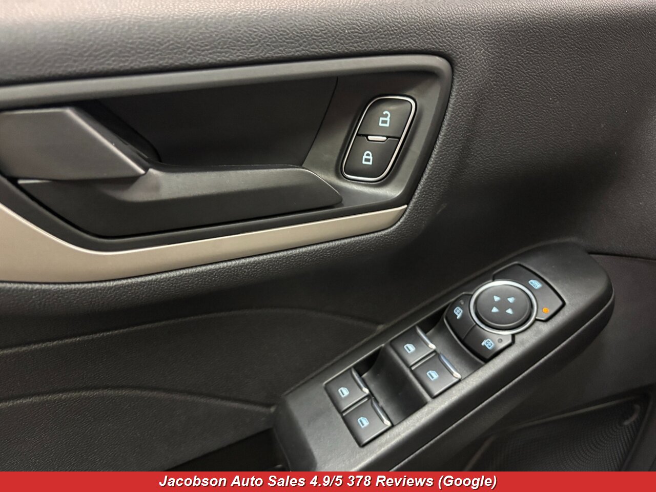 2022 Ford Escape SE AWD - Photo 31 - Oshkosh, WI 54901