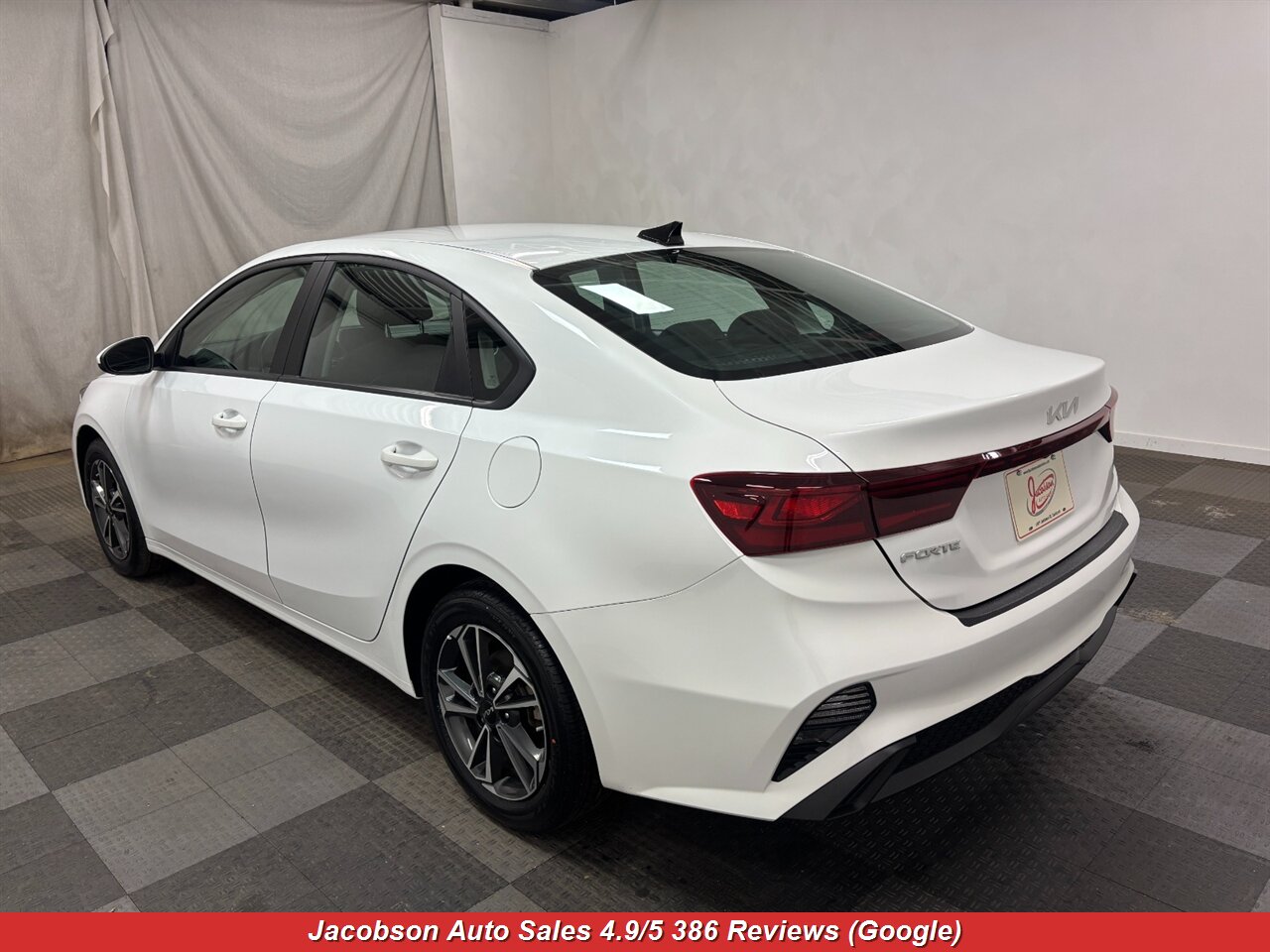 2024 Kia Forte LXS - Photo 42 - Oshkosh, WI 54901