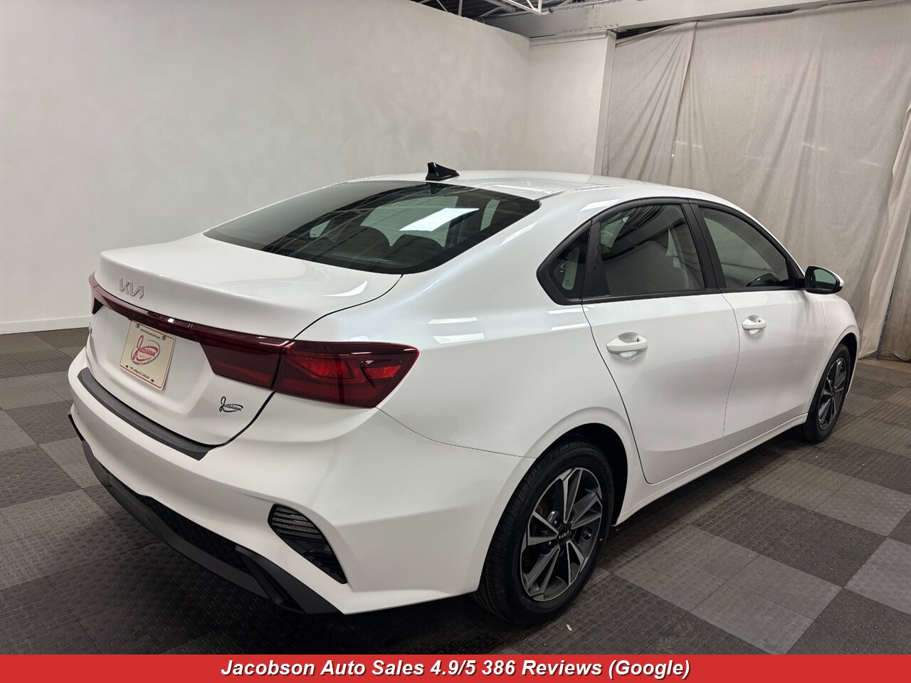 2024 Kia Forte LXS - Photo 39 - Oshkosh, WI 54901