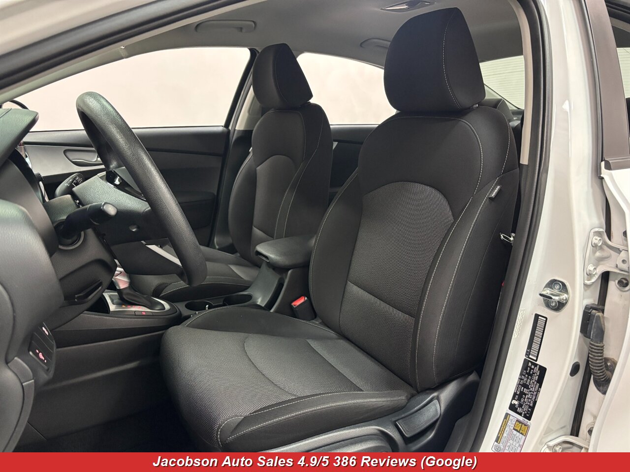 2024 Kia Forte LXS - Photo 27 - Oshkosh, WI 54901