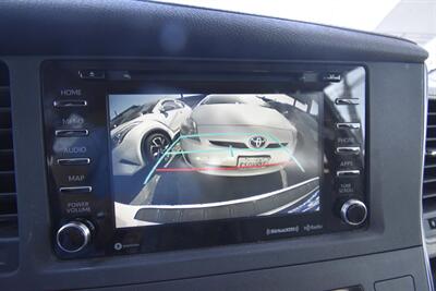 2019 Toyota Sienna XLE Premium 8-Passenger - Photo 13 - Midway City, CA 92655