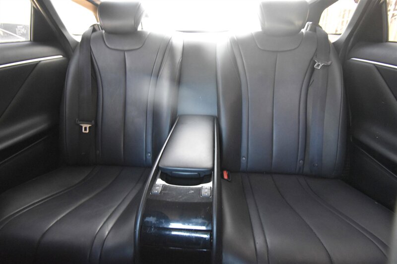 2018 Toyota Mirai   - Photo 10 - Midway City, CA 92655