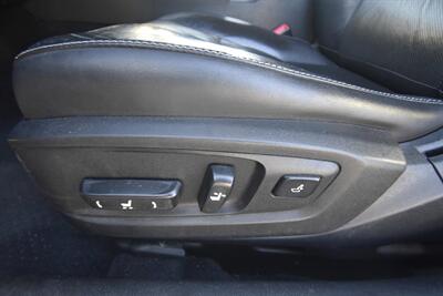 2015 Lexus ES 300h Hybrid - Photo 16 - Midway City, CA 92655