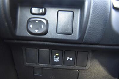 2015 Lexus ES 300h Hybrid - Photo 15 - Midway City, CA 92655