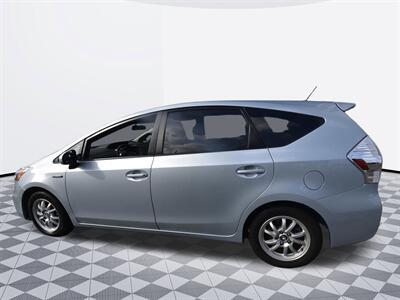 2012 Toyota Prius v Three   - Photo 4 - Midway City, CA 92655