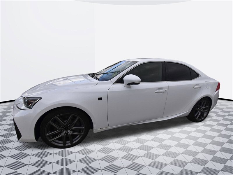 2018 Lexus IS 300 IS 300 F Sport - Photo 5 - Midway City, CA 92655