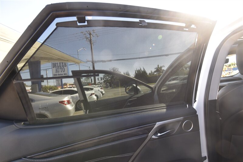 2019 Lexus RX 450h NAVIGATION - Photo 21 - Midway City, CA 92655