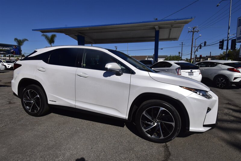 2019 Lexus RX 450h NAVIGATION - Photo 4 - Midway City, CA 92655