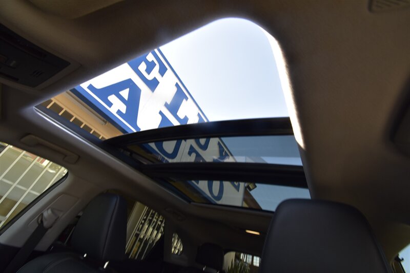 2019 Lexus RX 450h NAVIGATION - Photo 19 - Midway City, CA 92655