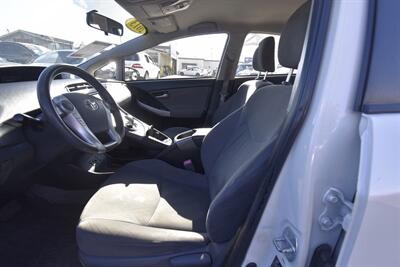2014 Toyota Prius Plug-in Hybrid   - Photo 8 - Midway City, CA 92655