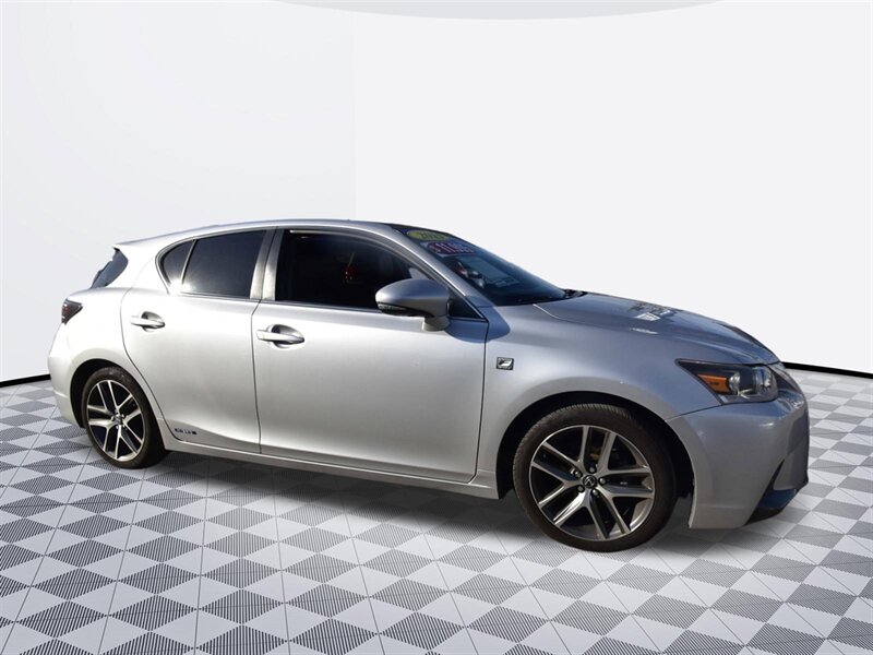 2015 Lexus CT 200h Hybrid   - Photo 3 - Midway City, CA 92655