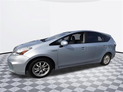 2012 Toyota Prius v Three   - Photo 5 - Midway City, CA 92655