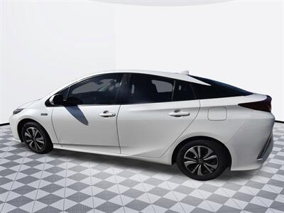 2018 Toyota Prius Prime Advanced - Photo 5 - Midway City, CA 92655