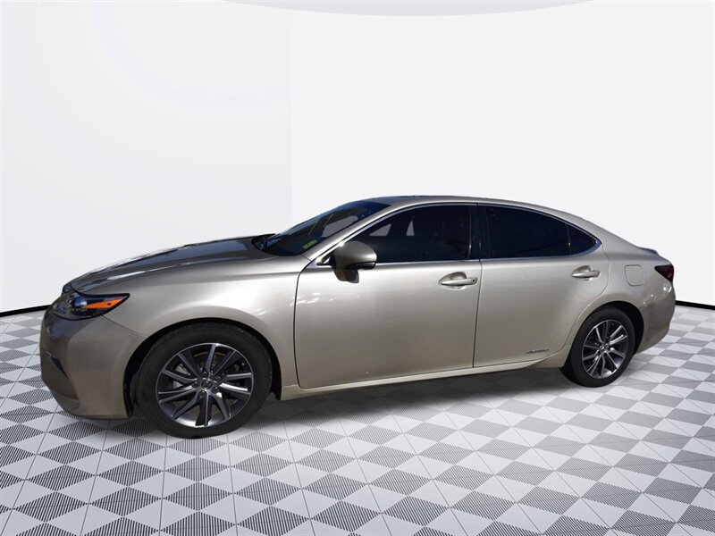 2018 Lexus ES 300h ES 300h   - Photo 6 - Midway City, CA 92655