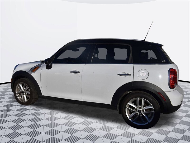 2013 MINI Countryman Cooper   - Photo 6 - Midway City, CA 92655