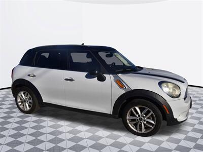 2013 MINI Countryman Cooper   - Photo 2 - Midway City, CA 92655