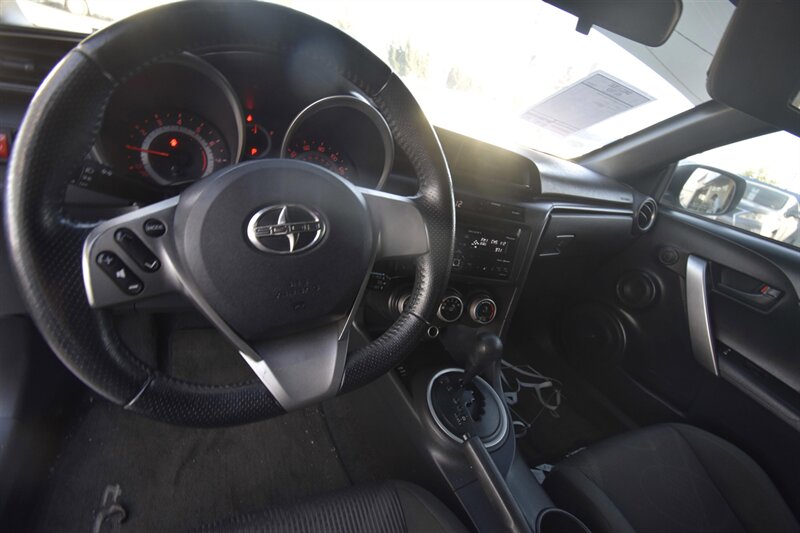 2012 Scion tC   - Photo 7 - Midway City, CA 92655