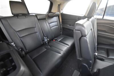 2017 Honda Pilot Touring   - Photo 12 - Midway City, CA 92655