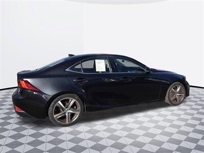 2017 Lexus IS 200t - Photo 7 - Midway City, CA 92655