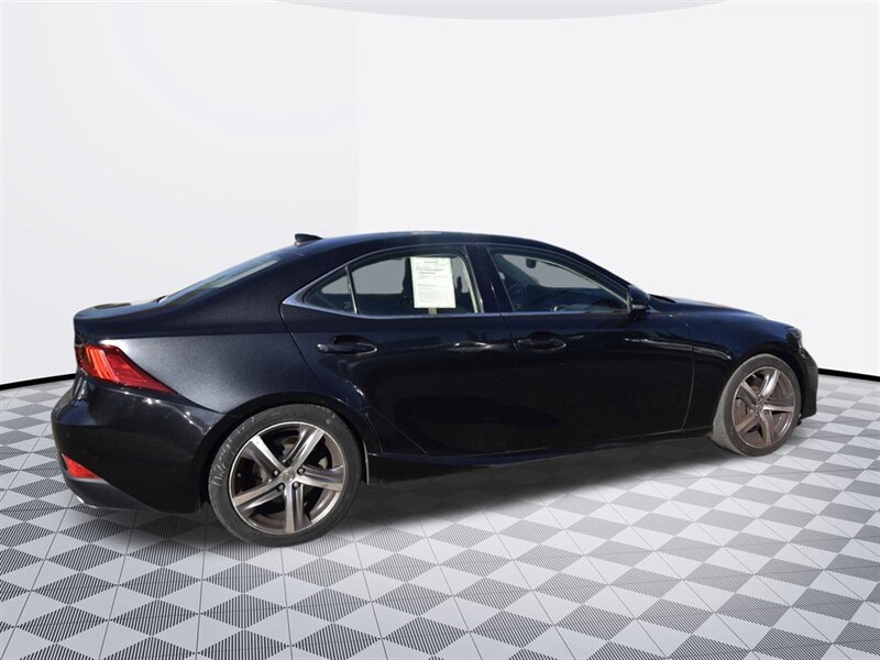 2017 Lexus IS 200t - Photo 7 - Midway City, CA 92655