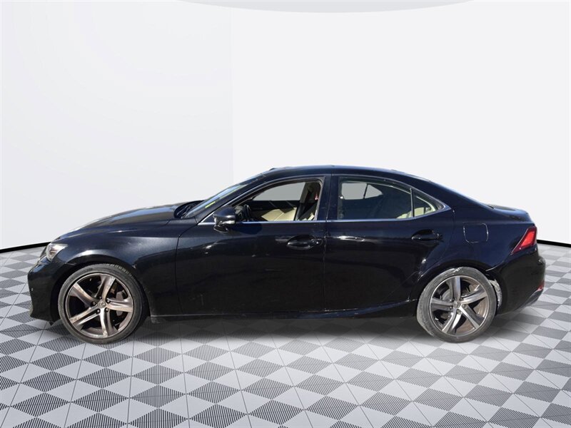 2017 Lexus IS 200t - Photo 4 - Midway City, CA 92655