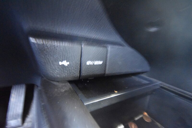 2023 Toyota Camry SE Nightshade - Photo 13 - Midway City, CA 92655