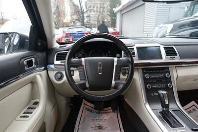 2011 Lincoln MKS EcoBoost   - Photo 13 - Newark, NJ 07104