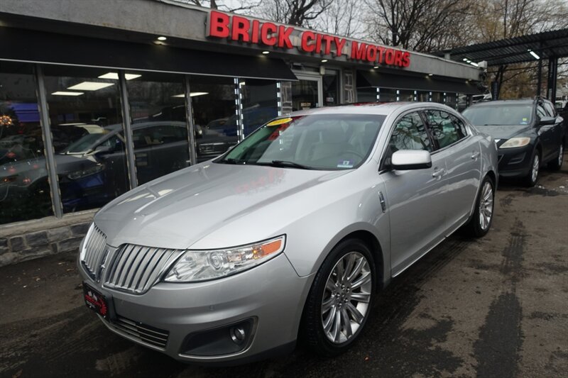 2011 Lincoln MKS Base
