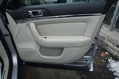 2011 Lincoln MKS EcoBoost   - Photo 15 - Newark, NJ 07104