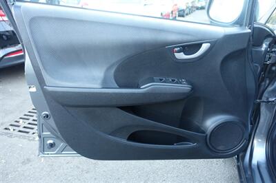 2013 Honda Fit   - Photo 10 - Newark, NJ 07104