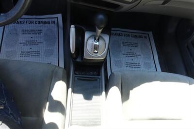 2010 Honda Civic LX - Photo 19 - Newark, NJ 07104