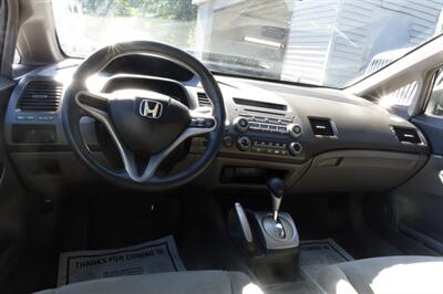 2010 Honda Civic LX - Photo 13 - Newark, NJ 07104