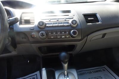 2010 Honda Civic LX - Photo 18 - Newark, NJ 07104