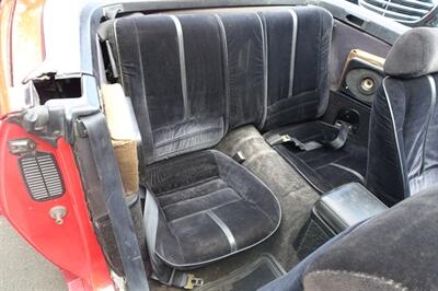 1989 Chevrolet Camaro IROC Z - Photo 15 - Newark, NJ 07104