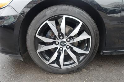 2021 Chevrolet Malibu RS   - Photo 22 - Newark, NJ 07104