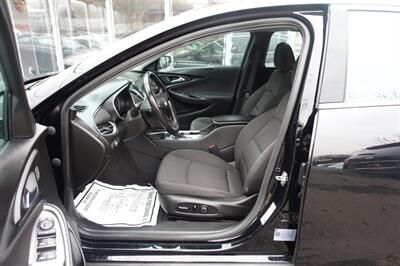 2021 Chevrolet Malibu RS   - Photo 9 - Newark, NJ 07104