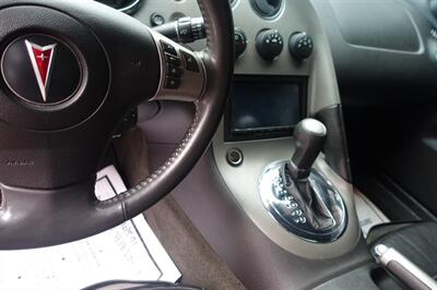 2007 Pontiac Solstice   - Photo 16 - Newark, NJ 07104