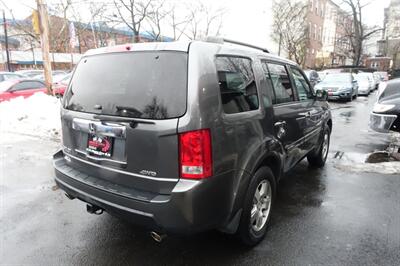 2011 Honda Pilot EX-L   - Photo 8 - Newark, NJ 07104